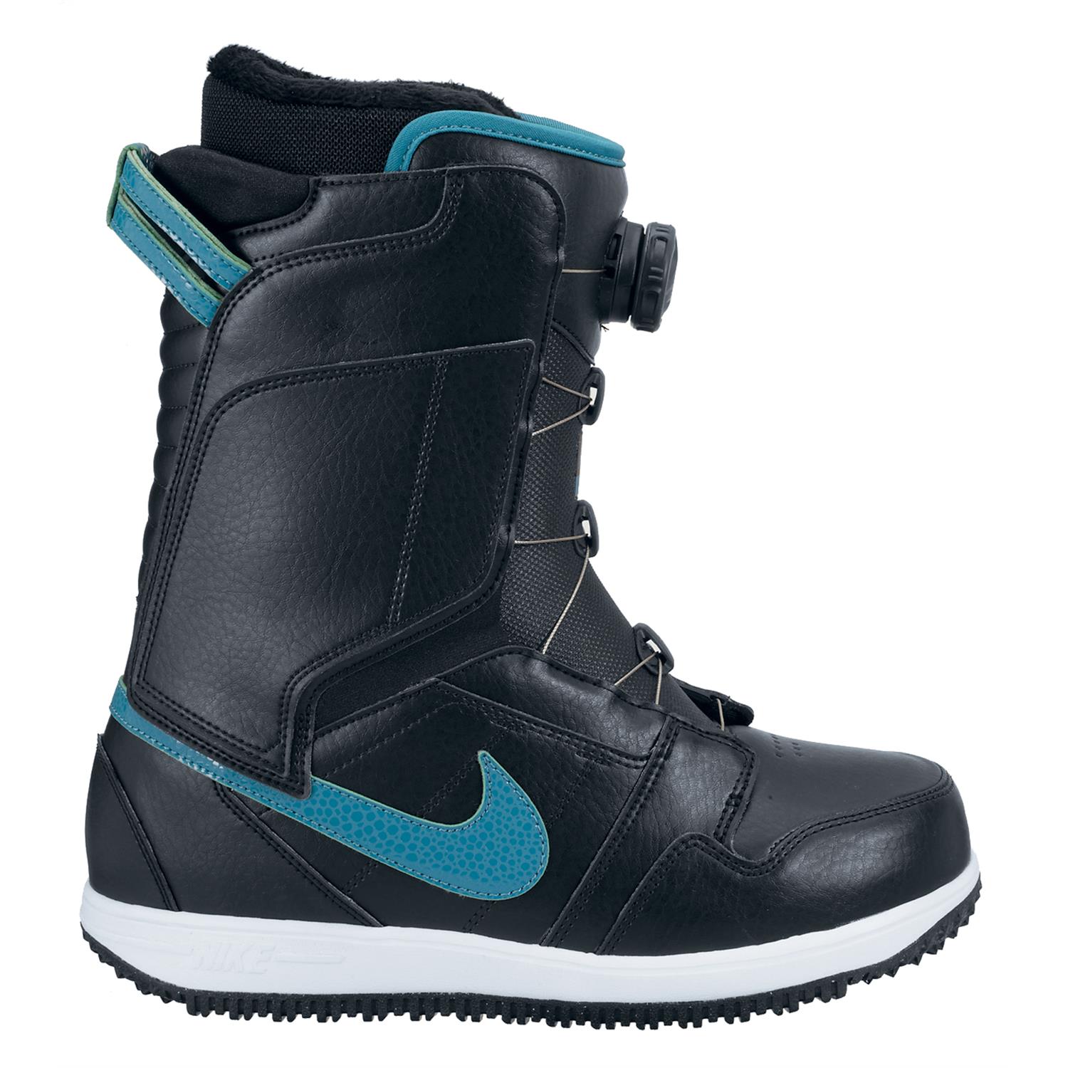 black nike snow boots