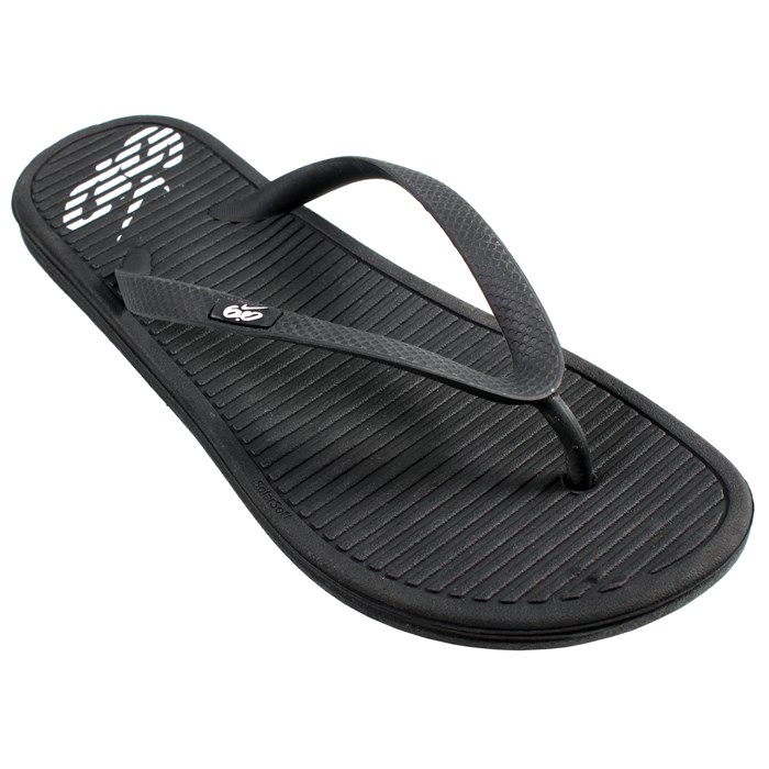 nike outdoor sandals