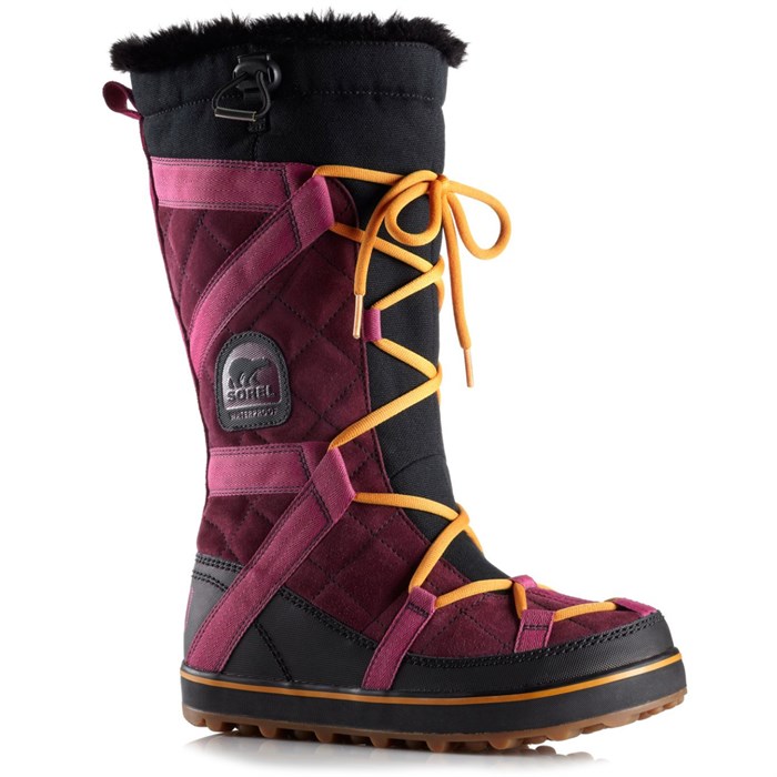 sorel glacy explorer boot