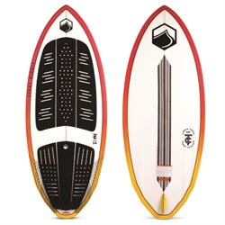 difference between wakesurf board and skim board