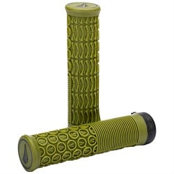 SDG Thrice 31 Grips
