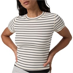 Vuori Pose Fitted T-Shirt - Women's