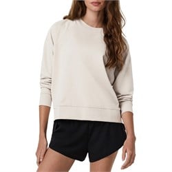 Vuori Long-Sleeve Halo Crew - Women's