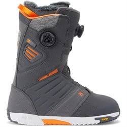 DC Judge Snowboard Boots