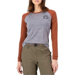MONS ROYALE Icon Merino Raglan Long Sleeve Shirt - Women's
