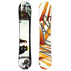 Snowboard Nitro Subzero 2010/2011 :: Snowboard and ski