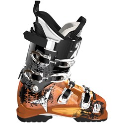 atomic tracker 130 ski boots