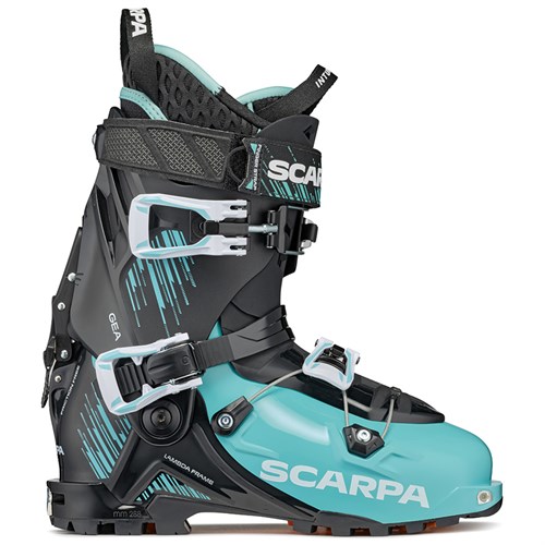The best touring ski boots of 2022