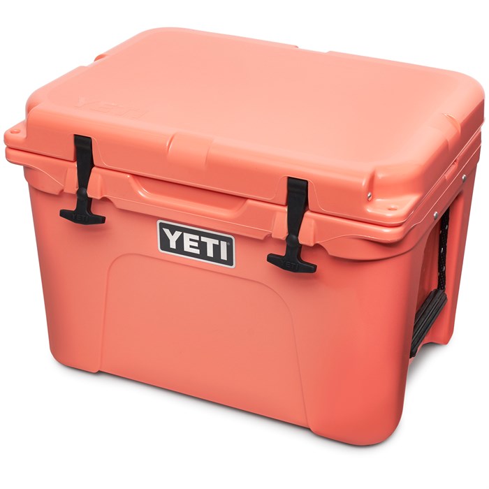 Yeti Tundra 35 Navy – Broken Arrow Outfitters