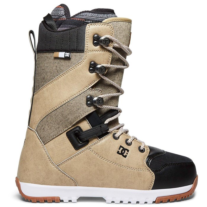 dc mutiny snowboard boots 2018