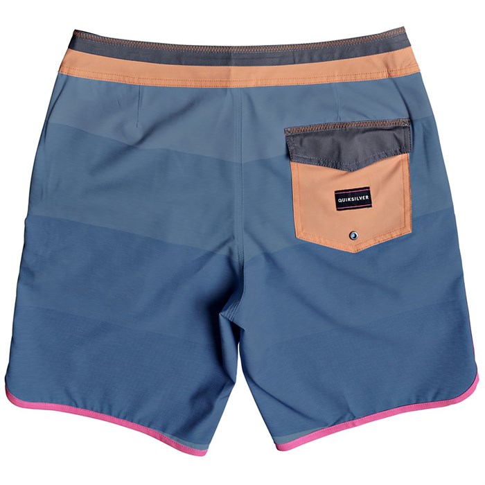 Quiksilver vista beach on sale short