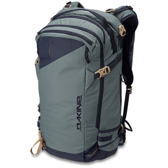 dakine poacher pack