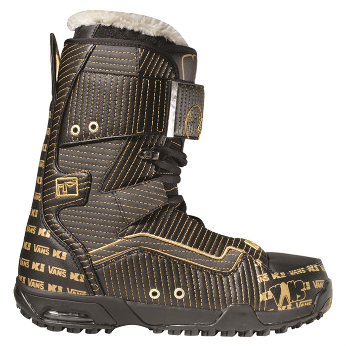 vans danny kass snowboard boots