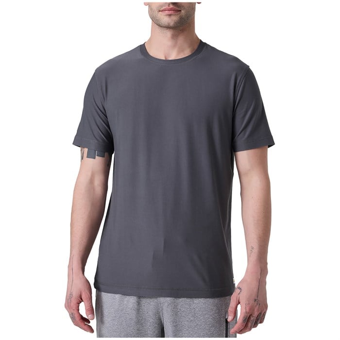 Vuori - Vuori Strato Tech T-Shirt - Men's