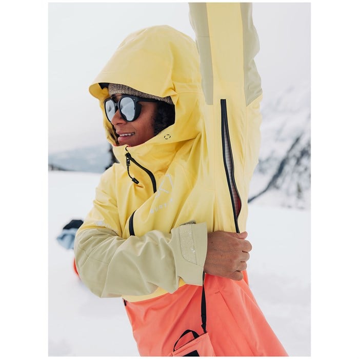 Burton AK 2L GORE-TEX Kimmy Anorak - Women's | evo Canada