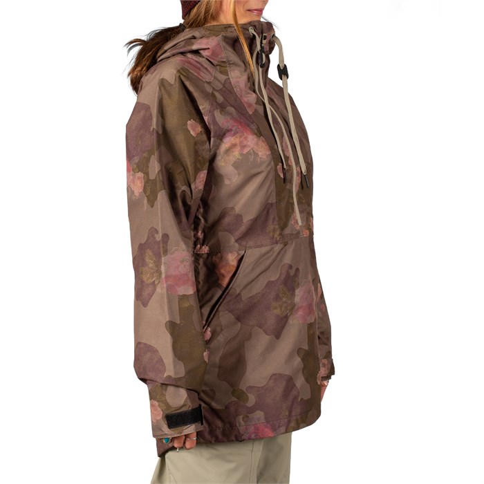 Armada Saint Anorak - Women's | evo