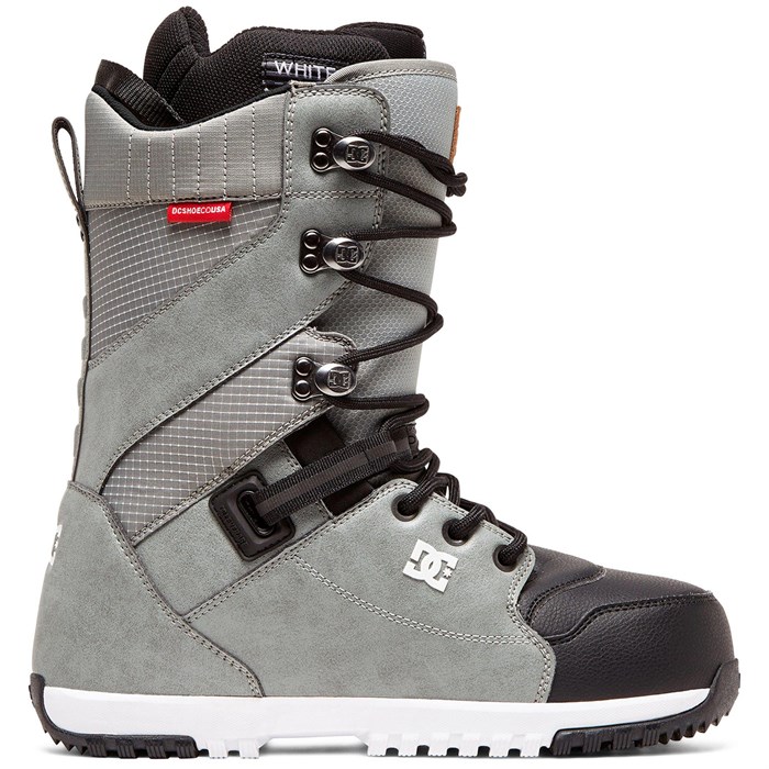 sport chek snowboard boots