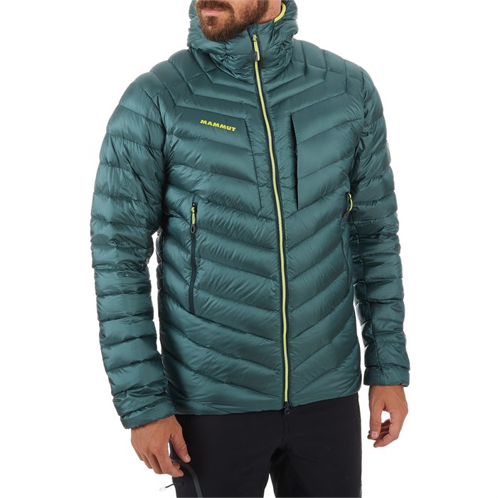 Broad peak in hooded jacket outlet men