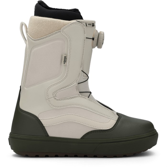Vans Aura OG Snowboard Boots | evo