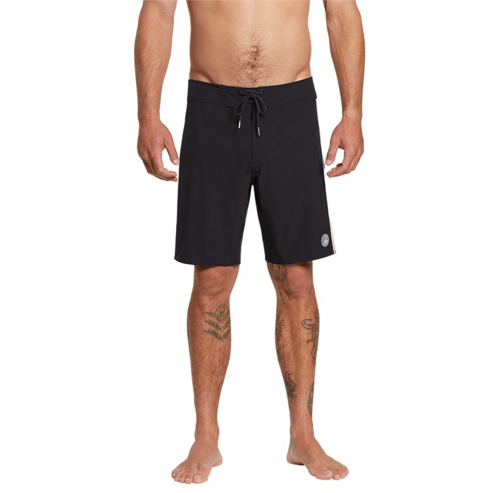 best men's bathing suits for love handles