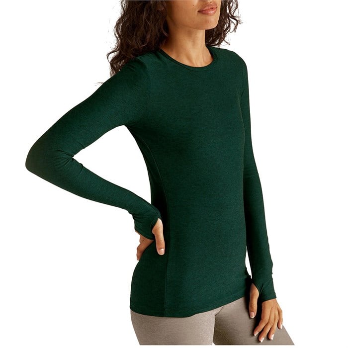 (取寄) ビヨンドヨガ レディース フェザーウェイト クラシック クルー プルオーバー Beyond Yoga women Beyond Yoga Featherweight Classic Crew Pullover Cloud Featherweight Classic Crew Pullover | Beyond Yoga