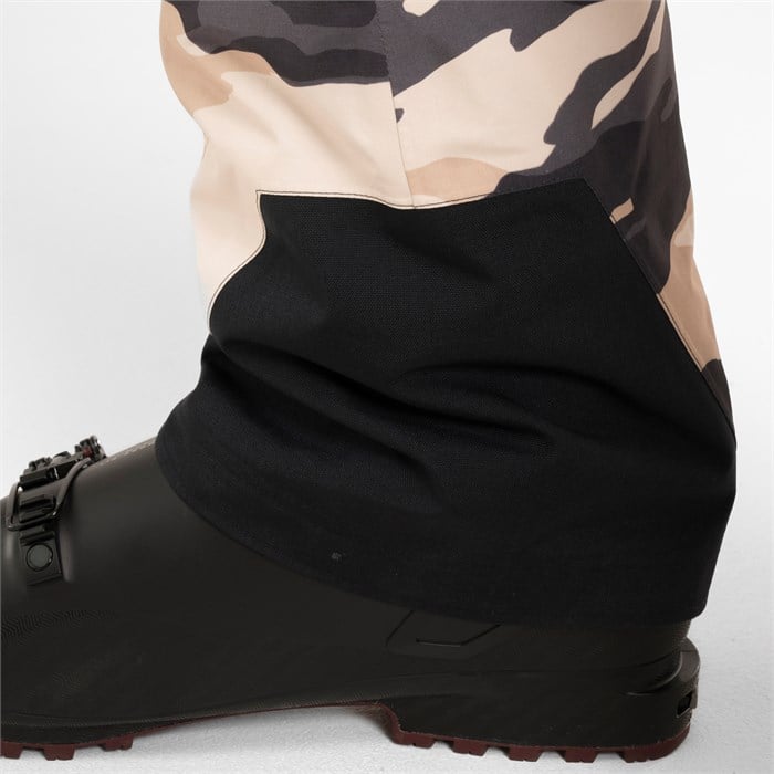 ウエア+装備 Armada Atlantis goretex Pants L Flame Armada Atlantis goretex Pants L Flameの通販 by ニックニック