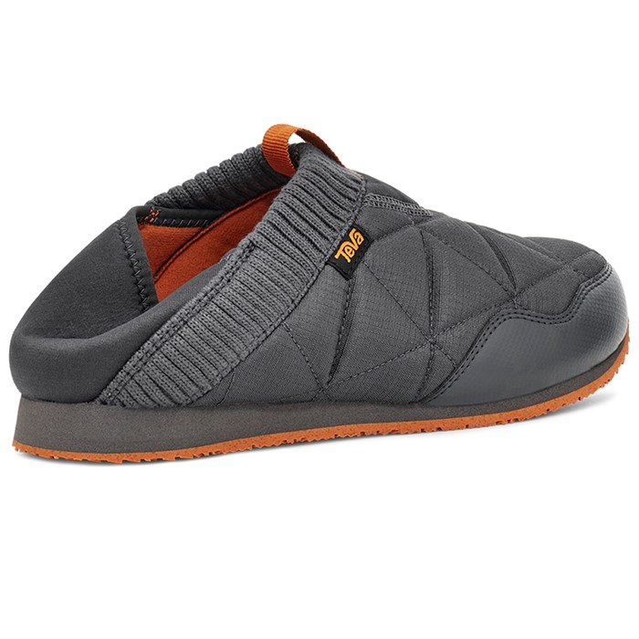 teva men's moc