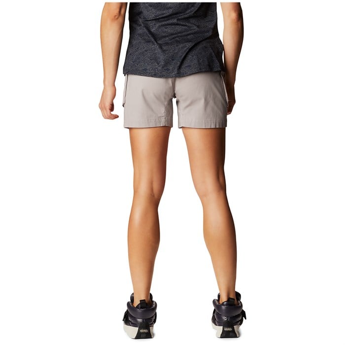 Mountain Hardwear Cascade Pass™ Cargo Shorts - Women's | evo Canada