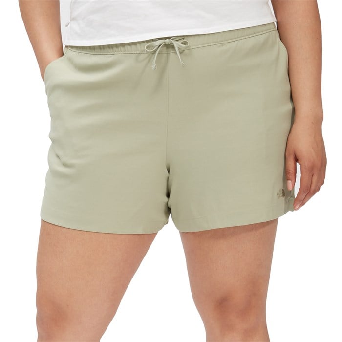 The North Face - Class V Plus Size Shorts - Women's