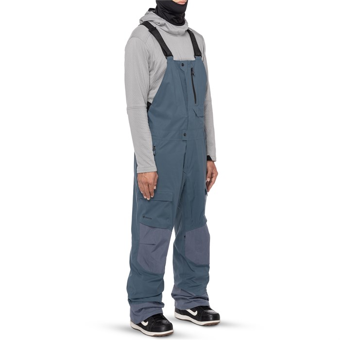 686 GORE-TEX Stretch Dispatch Bibs | evo Canada