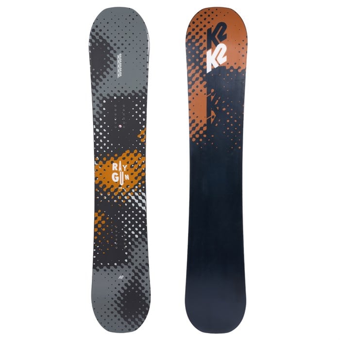 matte black snowboard