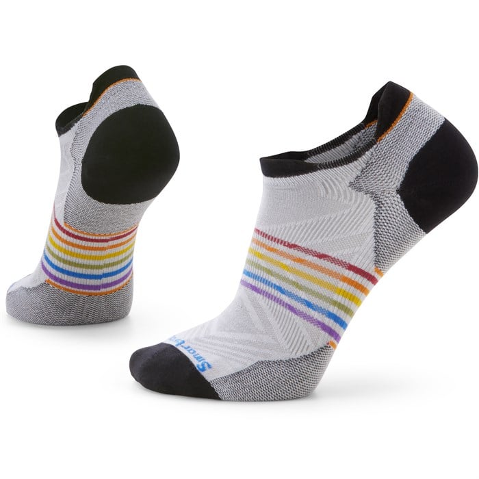 Smartwool - Run Zero Cushion Pride Rainbow Low Ankle Socks - Unisex