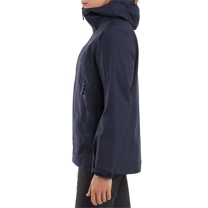 Arc'teryx Beta Jacket - Women's | evo