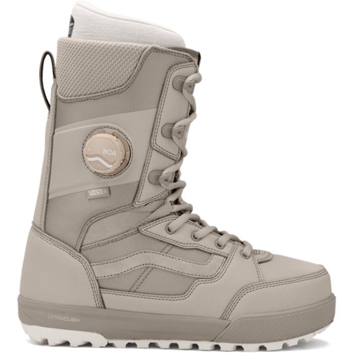 Vans - Invado Pro Snowboard Boots
