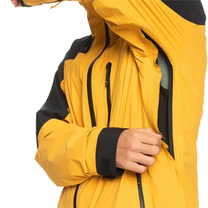 Quiksilver Ultralight GORE-TEX Jacket - Men's | evo