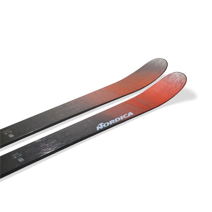 Nordica Unleashed 114 Ice Skis 2024 | evo 新品 Nordica Unleashed