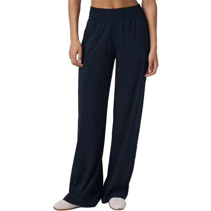 Vuori - Vuori Villa Wideleg Pants - Women's