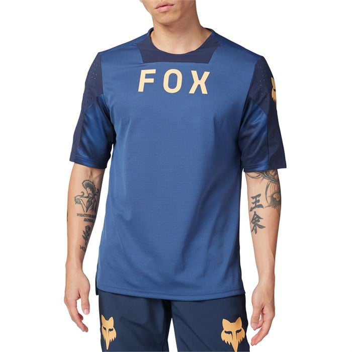 Fox Racing - Defend Short-Sleeve Jersey