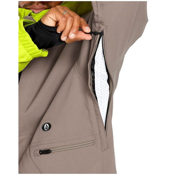 ボルコム メンズ ジャケットVolcom V.CO WFO Jacket V.Co Wfo Jacket - White Camo - Men - Volcom UK - 2 Years