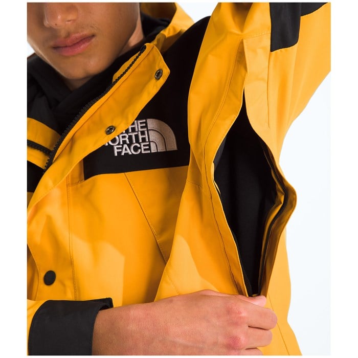 The North Face Teen GORE-TEX Mountain Jacket - Kids'