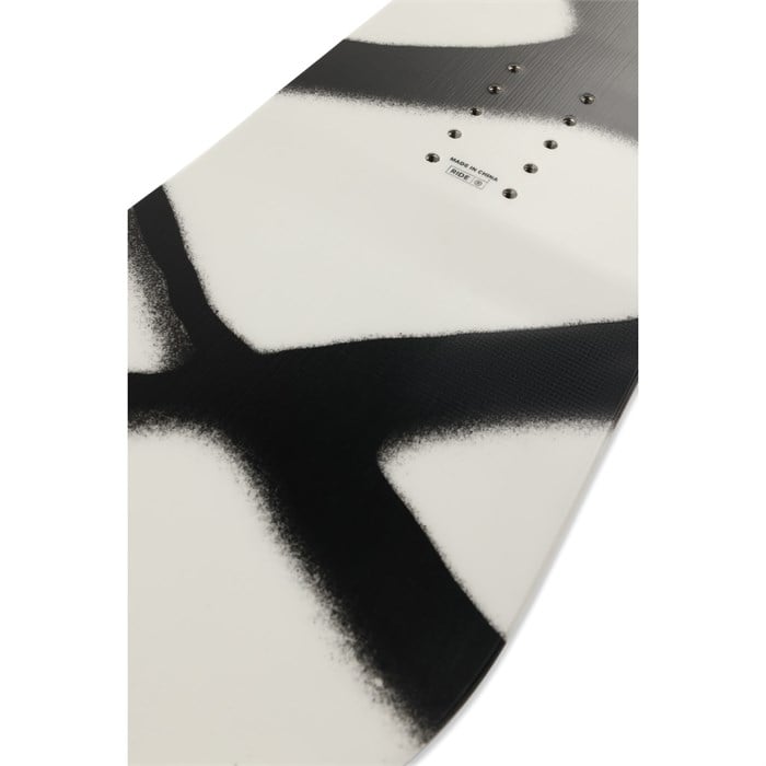 スノーボード Ride Lowride 130 Ride Lowride JR Snowboard 2025