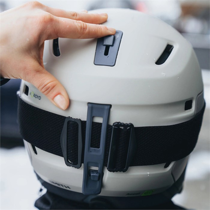 smith-accel-mips-helmet-.jpg