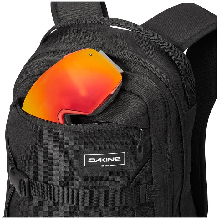 Dakine Mission 25L Backpack | evo