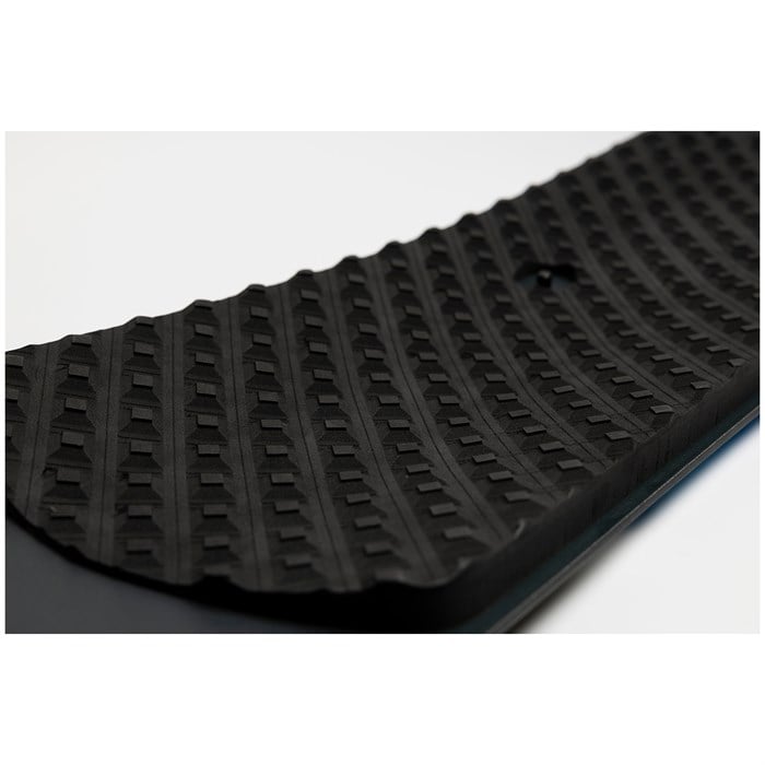 Nitro x Konvoi Pow Surfer | evo Canada