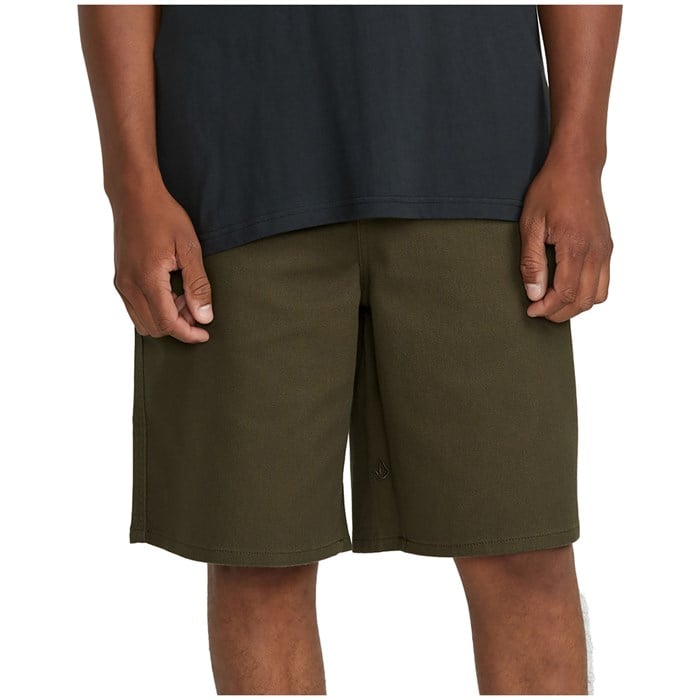 Volcom - Billow Short 22 - Men's