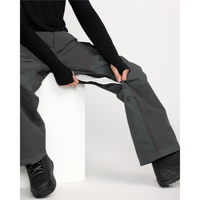 新品Volcom MEN'S NWRK BAGGY PANTS - BLACK Men's Nwrk Baggy Pants - Volcom