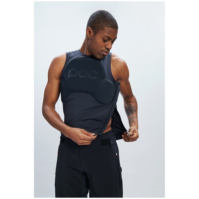 POC プロテクター ブラック Mサイズ（OSEUS VPD TORSO） Oseus VPD Torso MTB Protection in Uranium Black | POC (US)