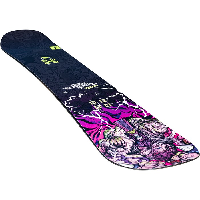 FORUM YOUNGBLOOD スノーボード板 157cm FORUM YOUNGBLOOD スノーボード板 157cm FORUM YOUNGBLOOD