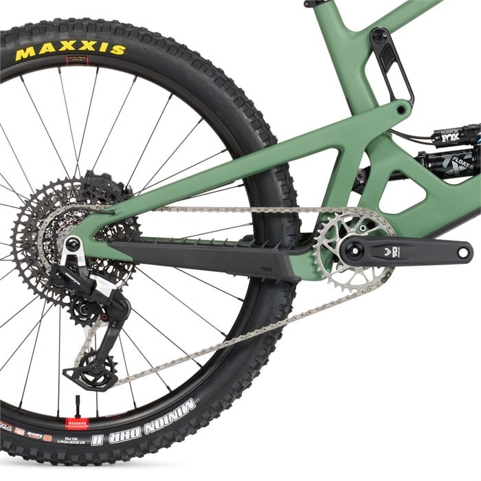 【新品、送料込みに変更可】SANTACRUZ 5.6 Werewolf Bronson 90 2026 – Santa Cruz Bicycles