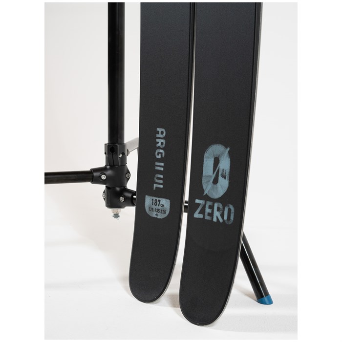 アルマダ ARMADA ARG 185cm Buy Armada ARG II UL Skis online at Sport Conrad